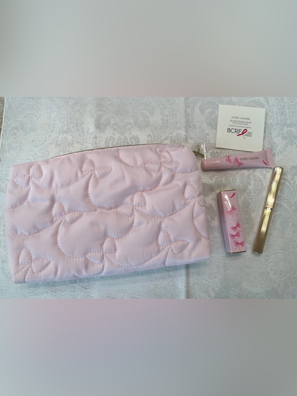 Estée Lauder Lip Collection with Pink Quilted Cosmetic Pouch “Transforming Hope” - Picture 4 of 10